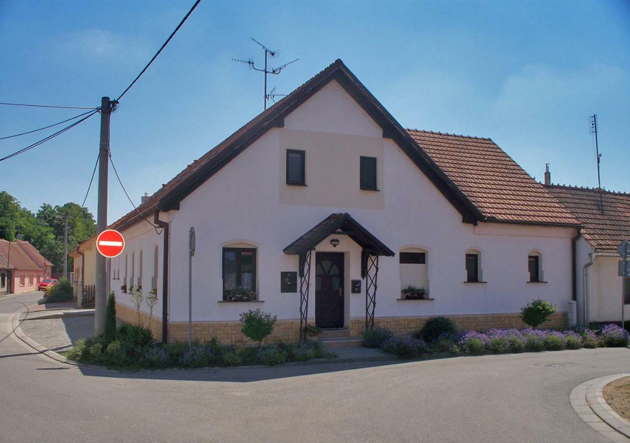 Ubytování Jana Butler Lednice Exterior foto